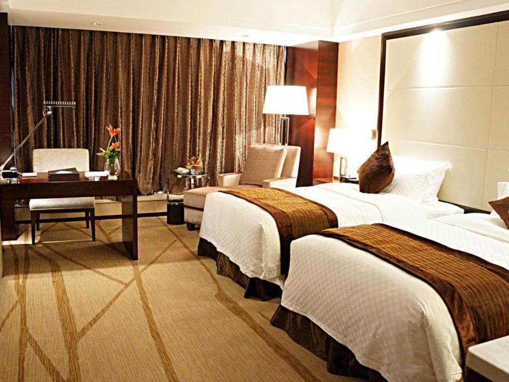 White Swan Hotel Changsha Exterior photo