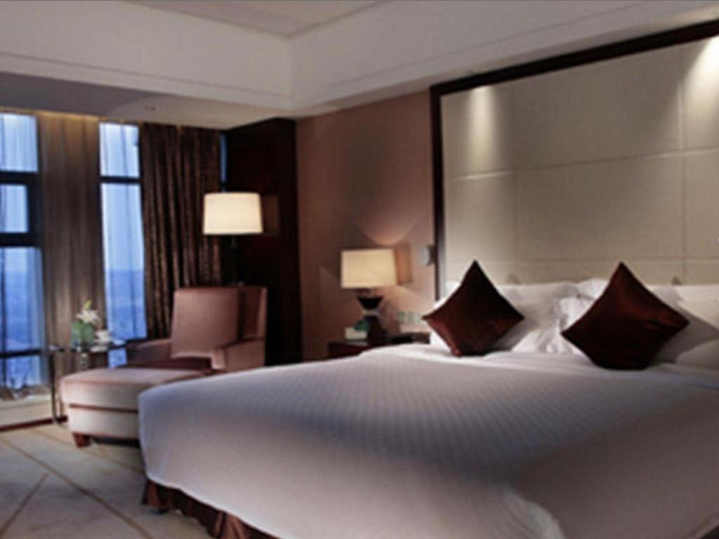 White Swan Hotel Changsha Exterior photo
